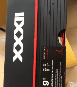 AJ 32 low 最后一投开箱测潮牌评 AJ 32 low最后一投怎么样（AJ 32 low 最后一投开箱测评 AJ 32 low最后一投怎么样）