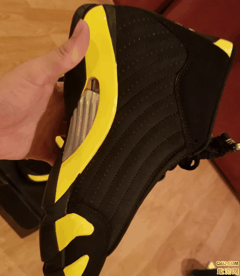 AJ14法拉利开箱测评 AJ14法拉利上脚好看吗