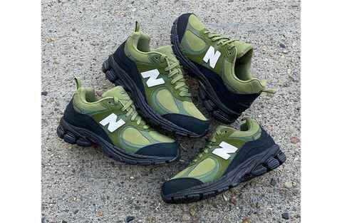 The Basement x 新百伦联名 2002R“Moss Green”配色鞋款.jpg