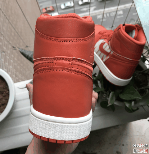 AJ1 swoosh 橘红联名开箱测评 Air Jordan 1 “Swoosh”在哪购买