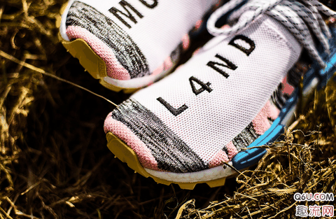 喜欢的不妨去考虑一下 这双菲潮牌信息董联名NMD “SOLARHU”系列已经发售了哦（菲董联名NMD “SOLARHU” 系列开箱测评 菲董联名NMD “SOLARHU”上脚好看吗）