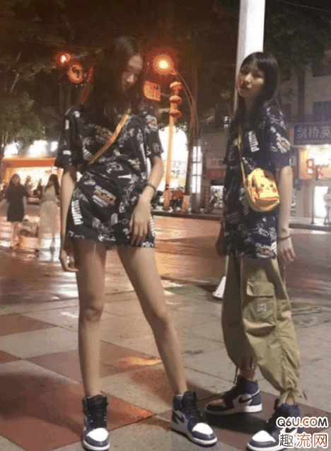 AJ1小闪电多少钱 AJ1小闪电和大闪电有什么区别