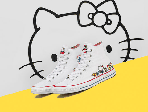 并伴有相关服潮牌资讯饰一并登场（Hello Kitty x 匡威联名在哪买 Hello Kitty x 匡威联名有哪些）