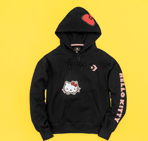 并伴有相关服潮牌资讯饰一并登场（Hello Kitty x 匡威联名在哪买 Hello Kitty x 匡威联名有哪些）