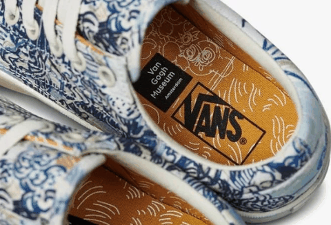 官网参考潮牌商城价：¥527（Vans x Van Gogh Museum鞋款多少钱 Vans x 梵高美术馆鞋款实物欣赏）