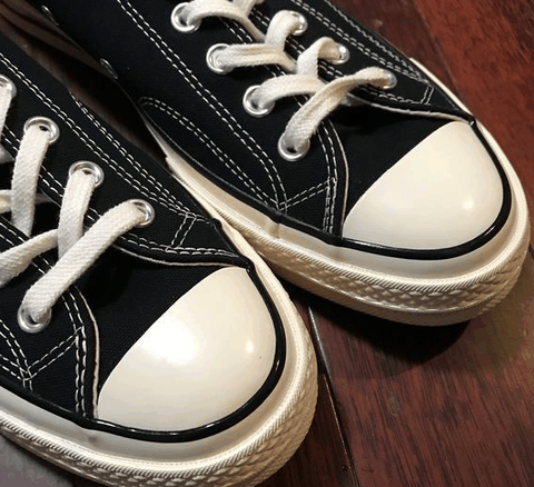 除了两条很显潮牌品牌眼橡胶黑边（CONVERSE All Star 70帆布鞋开箱 匡威 All Star 70帆布鞋实物欣赏）