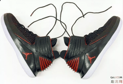前后掌分潮牌资讯区大zoom（AJ32实战一年测评 AJ32打外场耐磨吗）