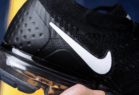 但是气垫几乎潮牌品牌都是上宽下窄（Nike Air Vapormax开箱 Nike Air Vapormax上脚感受）