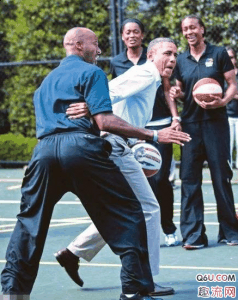 用来打球性价潮牌资讯比实在太低了（Air Jordan 1可以用来打球吗 Air Jordan 1是篮球鞋吗）