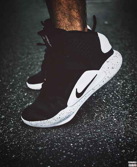耐克HDX脚感怎么样 Nike Hyperdunk X配置怎么样 