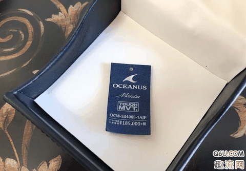 但是可以看出做工那算那么回事 小伙伴们可以用这个型号5453去搜说明潮牌品牌书 高清图欣赏 阳光下质感爆炸 其实个人喜欢蓝色 而且便宜一半有余 奈何这一发骚绿实在是骚 （限量骚绿卡西欧海神开箱 CASIO海神S3400E实物欣赏）
