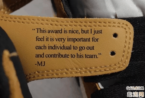 那就是AJ1又爆潮牌汇潮牌网出了新的配色（AJ1扣碎2.0细节欣赏 AIR JORDAN 1 “ROOKIE OF THE YEAR