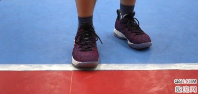 而且颜值也潮牌汇潮牌网是很高的 （詹姆斯15Low实战怎么样 lbj15低帮和高帮配置一样吗）