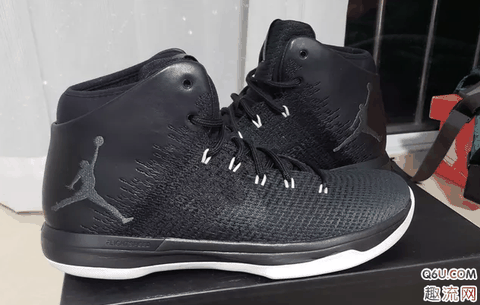 那么表现力如何呢？小编为大家带来了潮牌商城AJ31 “Black Cat”开箱简评 AJ31 “Black Cat”实物欣赏（AJ31 “Black Cat”开箱简评 AJ31 “Black Cat”实物欣赏）