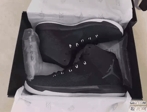 那么表现力如何呢？小编为大家带来了潮牌商城AJ31 “Black Cat”开箱简评 AJ31 “Black Cat”实物欣赏（AJ31 “Black Cat”开箱简评 AJ31 “Black Cat”实物欣赏）