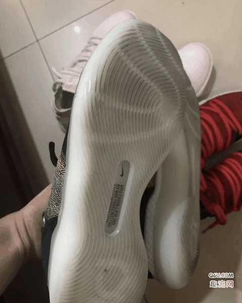打的也放潮牌信息的开了（KD11黑彩虹实战一周感受 KD11黑彩虹配置怎么样）
