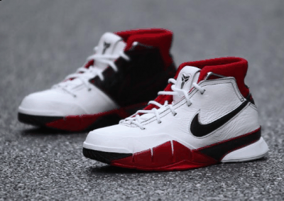 科比1代全明星配色实物潮牌商城欣赏 Nike Kobe 1 Protro脚感怎么样（科比1代全明星配色实物欣赏 Nike Kobe 1 Protro脚感怎么样）