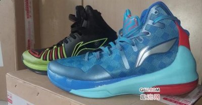 在sneaker圈又引潮牌信息起了不小的轰动（李宁闪击3和闪击1哪个好 李宁闪击3和闪击1对比测评）