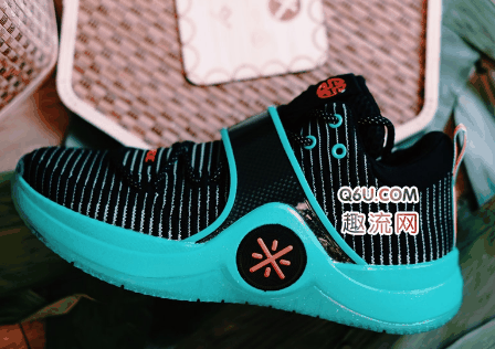 虽然场地是最潮牌信息滑的场地类型（韦德之道6端午实战测评 WOW6“龙舟”脚感怎么样）