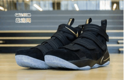  Kyrie 4鞋头前部的透气网+麂皮潮牌材质从舒适性上比Kyrie 3上升了一个档次（欧文4与音速6对比测评 欧文4与音速6哪个好）