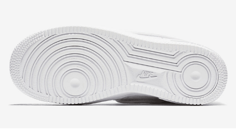 耐克AF1-100 “Triple White”在哪潮牌资讯买 耐克AF1-100 “Triple White”多少钱（耐克AF1-100 “Triple White”在哪买 耐克AF1-100 “Triple White”多少钱）