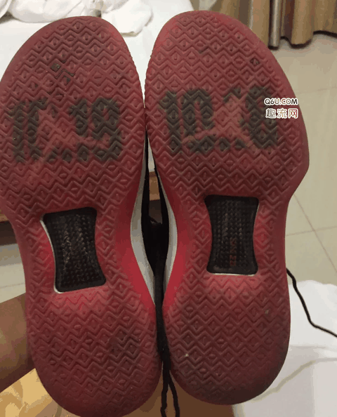 AJ32脚感怎么样 AJ32耐磨吗