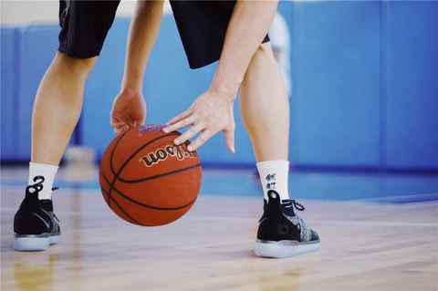 KD11打球好不好 KD11上脚测评
