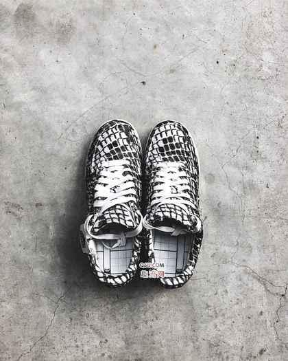 空军一号蛇纹配色上脚好看吗 Nike Air Force 1 x CLOT蛇纹货量大吗