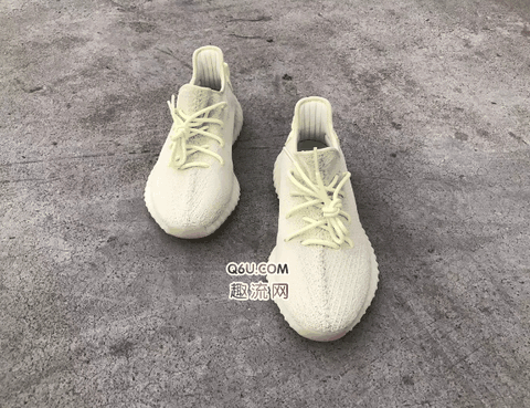 椰子350 V2 “BUTTER”实物欣赏 YEEZY 350 V2 “BUTTER”上脚图