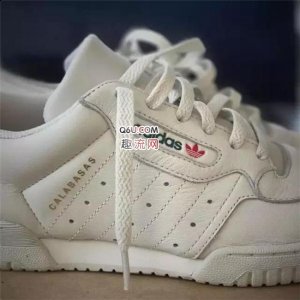 放到鞋底吧 鞋底 adidas yeezy calabasas上脚好看潮牌品牌吗 不知道为何自己穿着和明星穿着感觉真的是天壤之别（椰子calabasas开箱细节赏析 adidas yeezy calabasas上脚好看吗）