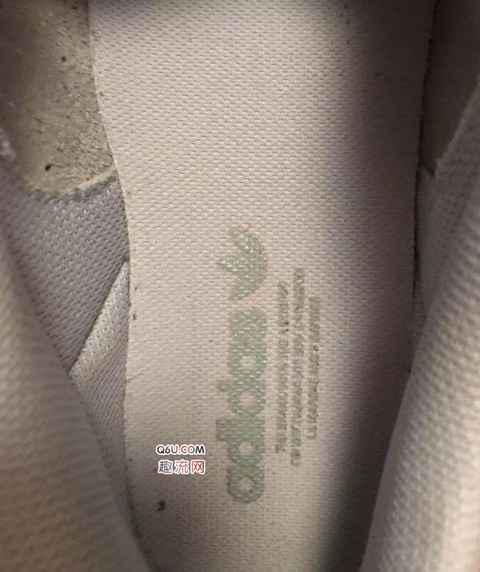椰子calabasas开箱细节赏析 adidas yeezy calabasas上脚好看吗