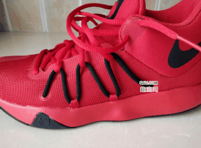 KD trey5细节鉴赏潮牌资讯 KD trey5脚感怎么样（KD trey5细节鉴赏 KD trey5脚感怎么样）