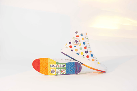  2018匡威PRIDE系列在哪买 本次潮牌汇潮牌网店 Converse 与 Miley Cyrus 联手打造的 Pride 系列（2018匡威PRIDE系列在哪买 2018CONVERSE PRIDE系列多少钱）