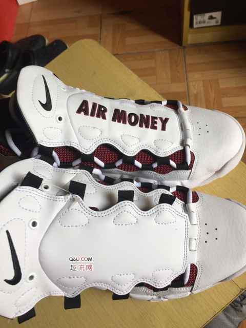 air more money是全脚气垫吗 Nike air more money压脚背吗