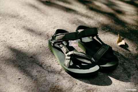 男士凉鞋品牌哪个好 Teva、KEEN、SUICOKE凉鞋对比测评