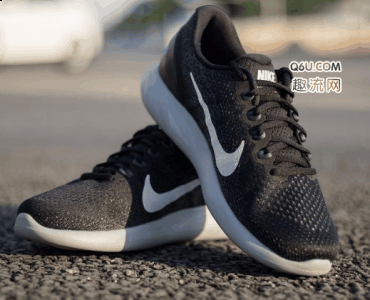  耐克登月9好穿吗 耐克潮牌品牌nike lunarglide 9 跑步鞋有定制款（耐克登月9好穿吗 Nike登月9鞋底硬是怎么回事）
