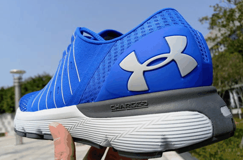 安德玛SpeedForm Europa脚感好吗 UA SpeedForm跑鞋上脚测评