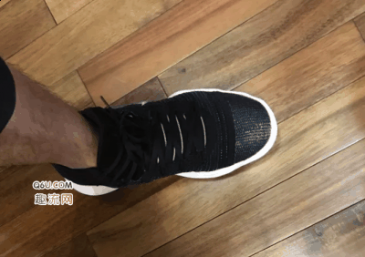 即使连续打潮牌商城几个小时（耐克Hyperdunk 2017软不软 耐克HD2017穿着脚疼怎么回事）