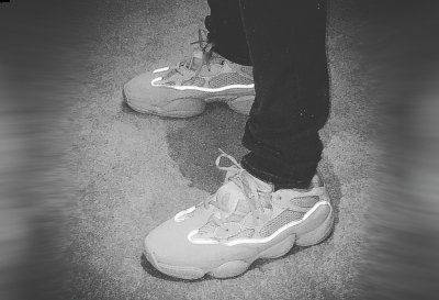 并且目前对比两双鞋的市潮牌场价的话它也是非常有优势的（yeezy500和yeezy700哪个更透气 椰子500和椰子700哪个适合夏天穿）