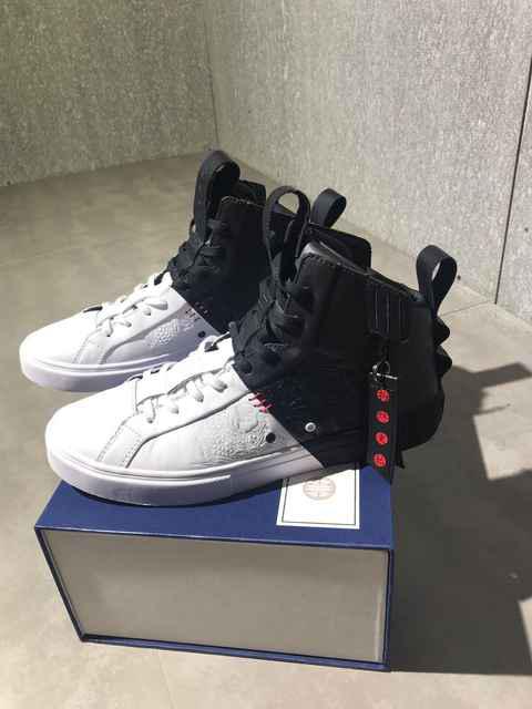 李宁松烟·墨开箱测评 李宁溯松烟墨实物开箱