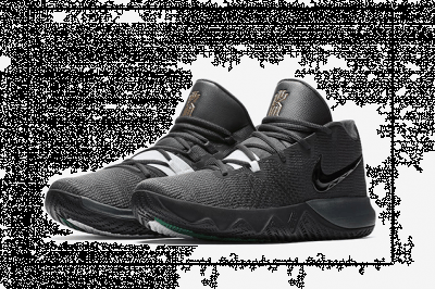 但他的次级签名鞋 Nike Kyrie Flytrap 仍然推出了潮牌品牌季后赛配色 大家都知道欧文支线系列的价格是非常便宜的（欧文支线季后赛配色多少钱 Nike Kyrie Flytrap季后赛配色何时发售）
