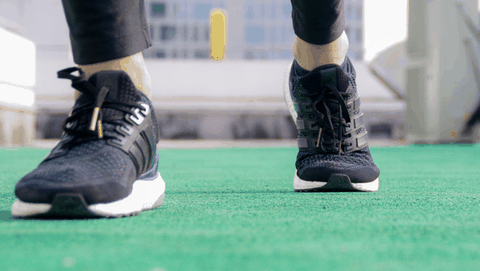 耐克FREE跑鞋和阿迪boost跑鞋哪个好 Nike Free RN2017和阿迪UB4.0对比测评