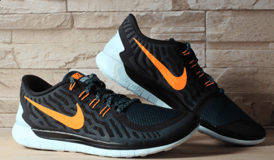  Nike赤足系列跑鞋有哪些版本 1、潮牌商城NIKE FREE 3.0 鞋面用双弹性板设计配以透气网眼布（耐克FREE赤足5.0和7.0有什么区别 Nike赤足系列跑鞋有哪些版本）