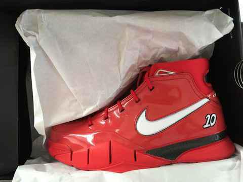 科比ZK1德罗赞PE复刻版开箱图 KOBE 1 PROTRO 德罗赞PE实物细节赏析