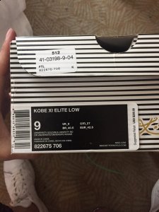 很多小伙伴们都停留潮牌在最后的谢幕战上的60分（科比ZK11李小龙实物开箱 Nike Kobe 11李小龙细节鉴赏）
