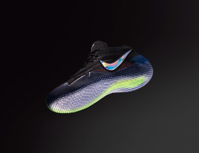 同时也提升了潮牌品牌球鞋包裹感（KOBE NXT 360实战怎么样 KOBE NXT 360性能如何）