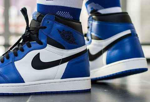 AJ1小闪电什么价格入手比较好 AJ1“Game Royal”会跌价吗