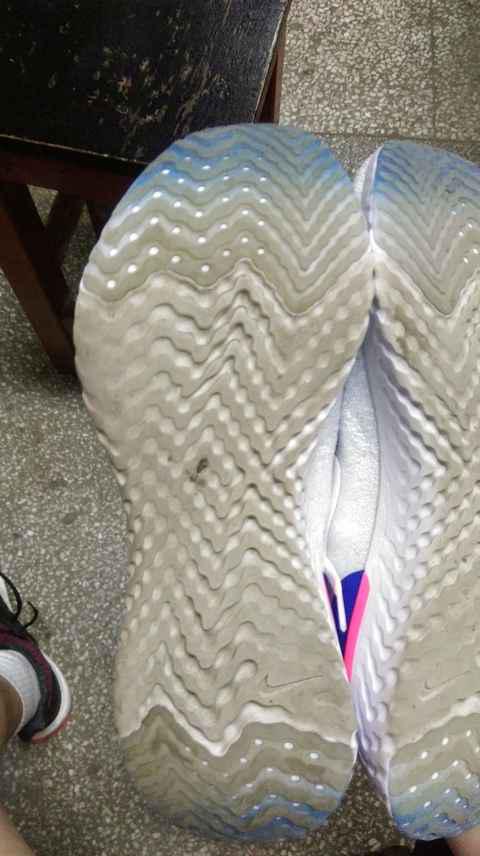 耐克Epic React适合长跑吗 Nike Epic React上脚测评