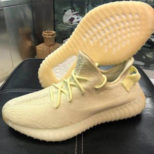 让人着实有潮牌商城点不习惯（椰子350V2“Butter”可以原价入手吗 yeezy 350 V2“Butter”难抢吗）