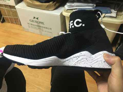 耐克吕布2代耐磨吗 耐克吕布2代深度测评